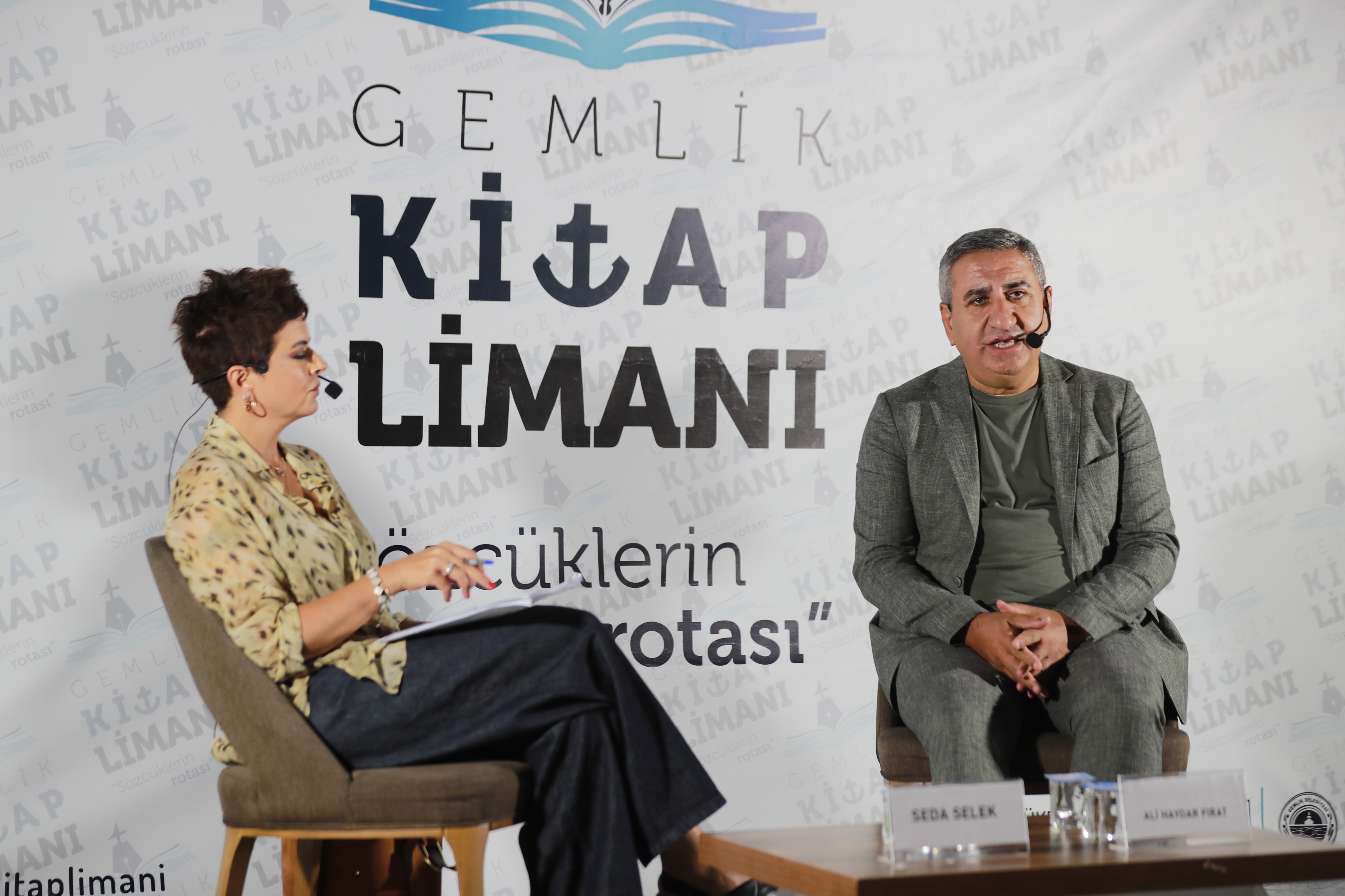 202409170941_kitap-limanı’nda-mavi-vatan,-demokrasi-ve-basın-konuşuldu-(5).jpg