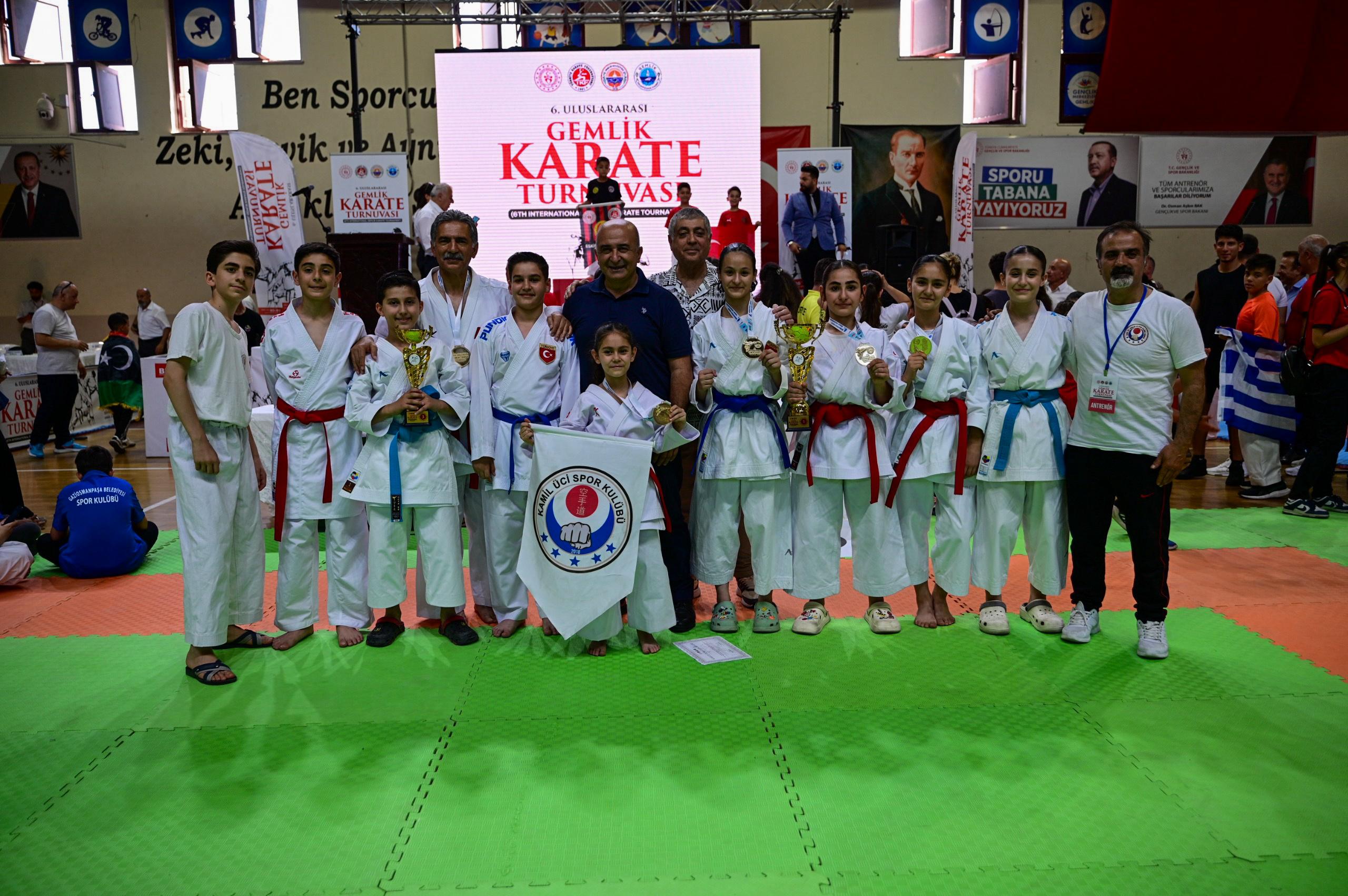 202507061348_karatenin-kalbi-gemlik’te-atıyor-(10).jpg