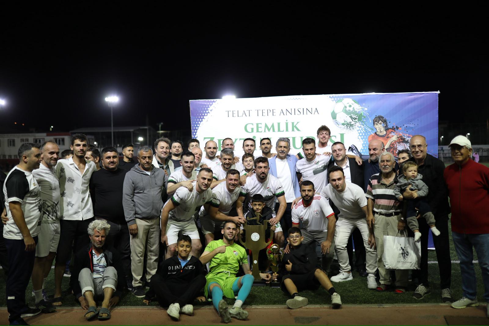 202509181119_4.-gemlik-zeytin-turnuvası’nda-şampiyon-yeniköy-bursaspor-(18).jpg