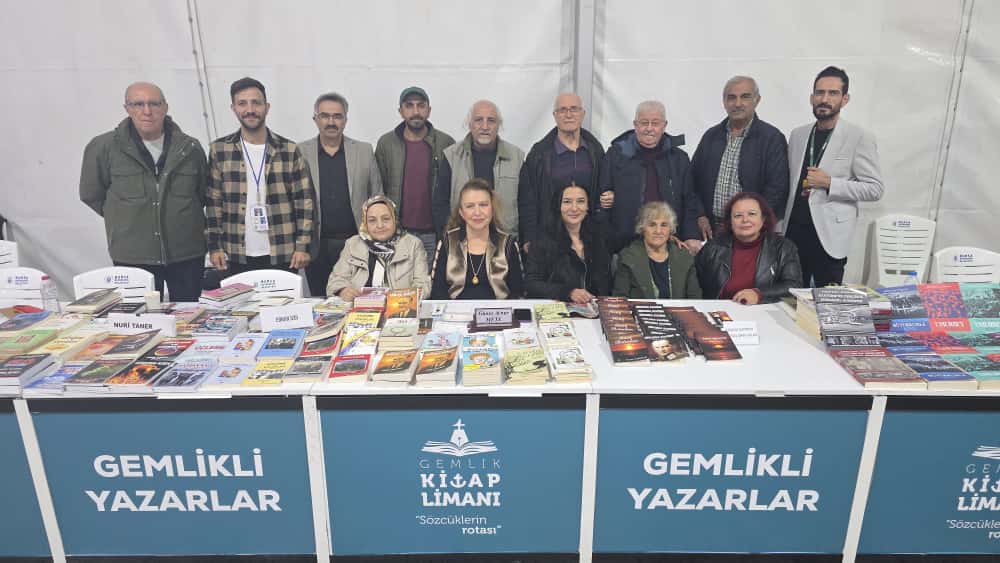 Gemlikli Yazarlar Kitap Limanı