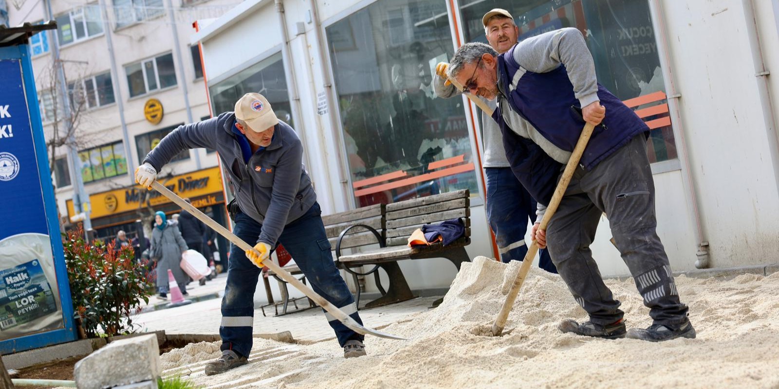 Çarşı Meydanı’nda Estetik Düzenleme