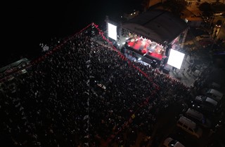32. Uluslararası Gemlik Zeytini Festivali’nde Bahadır Tatlıöz Coşkusu