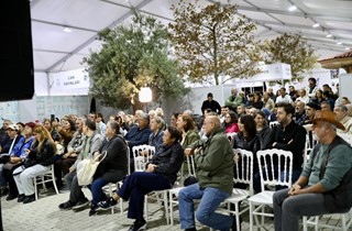 Gemlik Kitap Limanı’nda Müfit Can Saçıntı’dan Kahkaha Dolu Bir Akşam