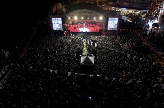 32. Uluslararası Gemlik Zeytini Festivali Selçuk Balcı Konseriyle Sona Erdi