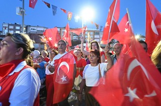 Gemlik'te Zafer Coşkusu