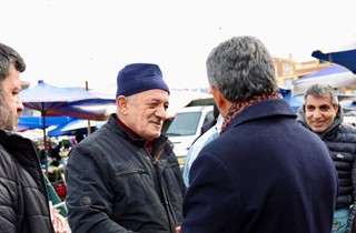 Gemlik Belediyesi’nden Perşembe Pazarı’nda Çorba İkramı