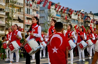 Gemlik'te Zafer Coşkusu