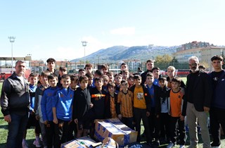 Gemlik Belediyesi’nden Spor Kulüplerine Destek