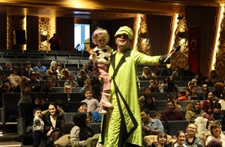 Çocuklar Yetenek Sirkiniz'i Heyecanla İzledi