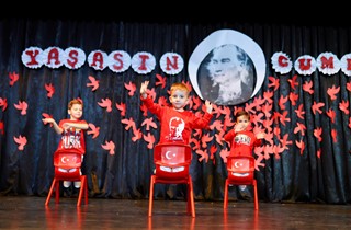 Uğur Böcekleri Kreşi’nde Cumhuriyet Coşkusu