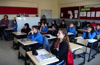 Öğrencilere “Çevre ve Deniz Kirliliği” Farkındalık Semineri