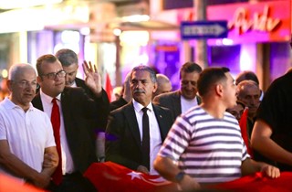 Kurtuluş Günü'nde Mehmet Çevik Fırtınası
