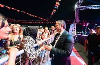 Kurtuluş Günü'nde Mehmet Çevik Fırtınası