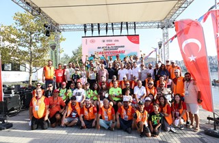 Gemlik’te Zafer Bayramı Su Sporları ve Otokros Heyecanıyla Kutlandı