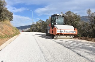 Yeni Adliye Sarayı yolu soğuk asfalt kaplandı