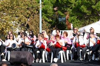 Meme Kanseri Farkındalık Ayı’nda anlamlı etkinlik