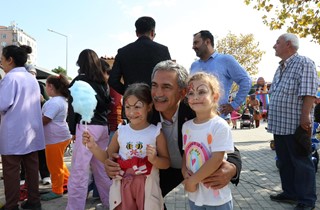 32. Uluslararası Gemlik Zeytini Festivali’nde Çocuklar ve Aileler İçin Renkli Etkinlikler
