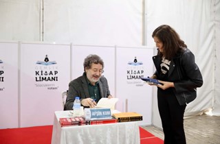 Gemlik Kitap Limanı'na İlk Günden Yoğun İlgi