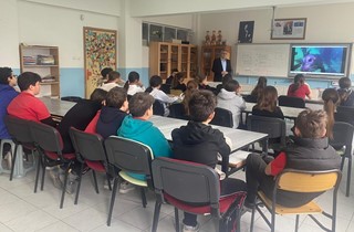 Öğrencilere “Çevre ve Deniz Kirliliği” Farkındalık Semineri