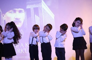 Öğrencilerden Duygulandıran 10 Kasım Programı