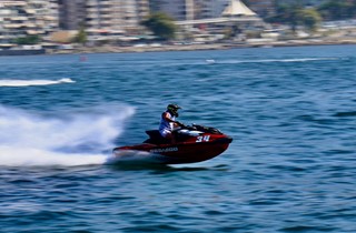 Gemlik'te Zafer Bayramı Coşkusu Su Sporlarıyla Taçlandı