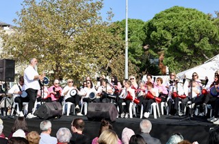 Meme Kanseri Farkındalık Ayı’nda anlamlı etkinlik