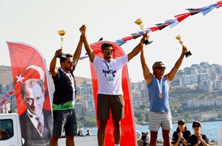 Gemlik'te Zafer Bayramı Coşkusu Su Sporlarıyla Taçlandı