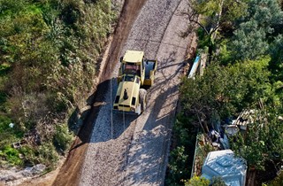 Gemlik Belediyesi’nden Kumsaz'da Yol Çalışması