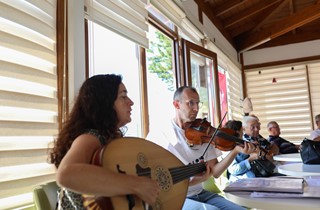Konukevinde Anlamlı Konser