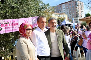 Meme Kanseri Farkındalık Ayı’nda anlamlı etkinlik