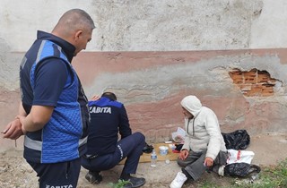 Sokakta Yaşayan Vatandaş Koruma Altına Alındı