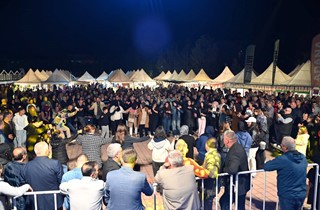 10. Hemşehri Dernekleri Festivaline Zeynep Başkan Damga Vurdu!
