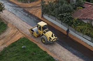 Gemlik Belediyesi Gencali–Kumsaz Bölgesinde Yol Çalışmalarını Tamamladı