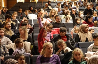 Çocuklar Yetenek Sirkiniz'i Heyecanla İzledi