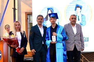 Gemport Gemlik Anadolu Lisesi'nin Mezuniyet Coşkusuna Ortak Olduk