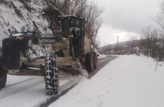 Kardan kapanan yollara anında müdahale