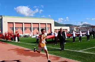 Gemlik'te Cumhuriyet'in 102. Yılına Yakışan Cumhuriyet Koşusu