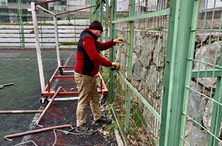 Gemlik’te Halı Sahalarda Kapsamlı Bakım