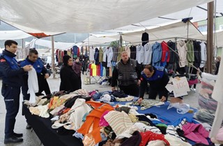 Gemlik Belediyesi’nden Sosyete Pazarı’nda Sıkı Denetim