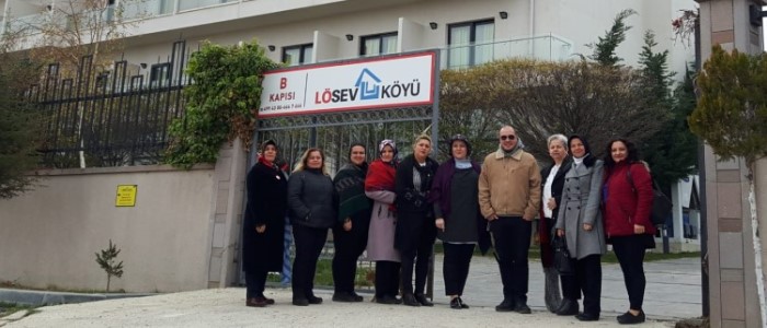 GEMLİK KENT KONSEYİNDEN LÖSEV KÖYÜ ZİYARETİ